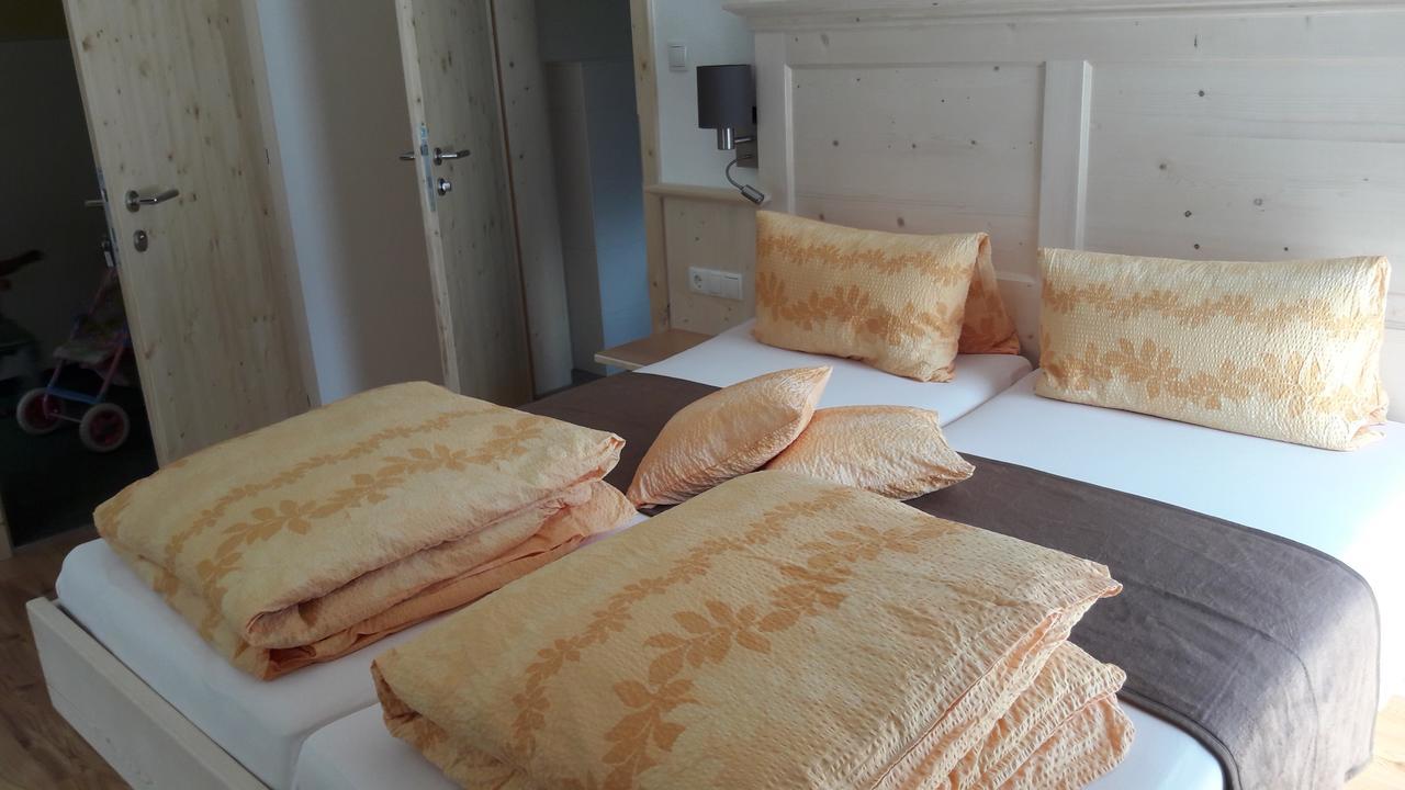Gaestehaus Braunegger オエッツ エクステリア 写真